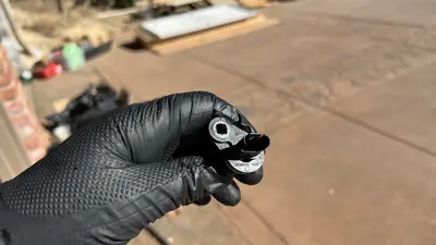 Bank 1 exhaust cam sensor out for the swap test.