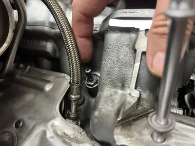 Right-bank head vent — there’s a matching vent on the left bank.